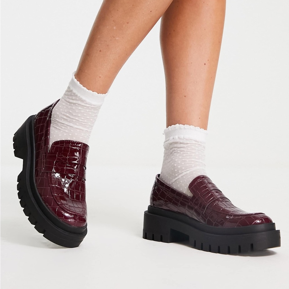 London Rebel Chunky Loafers in Burgundy Croc 7